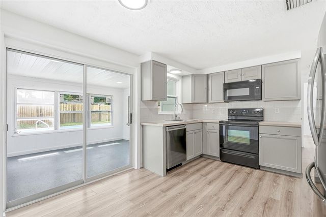 2048 HESS DRIVE, Holiday, FL 34691