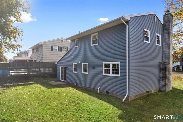 114 Daniel Road, Hamden, CT 06517
