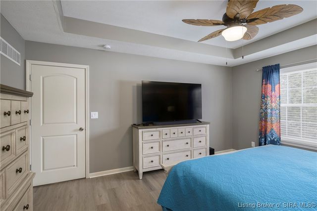 7902 Hillside Drive, Sellersburg, IN 47172