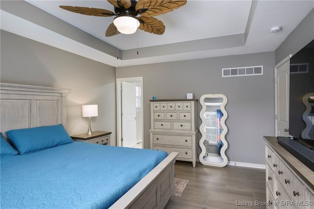 7902 Hillside Drive, Sellersburg, IN 47172