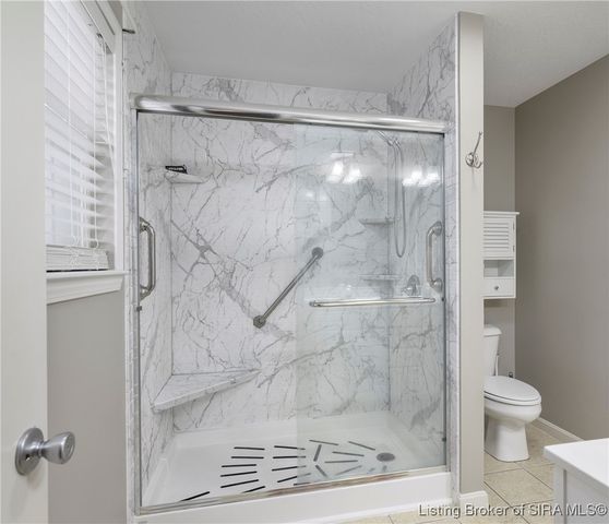 7902 Hillside Drive, Sellersburg, IN 47172