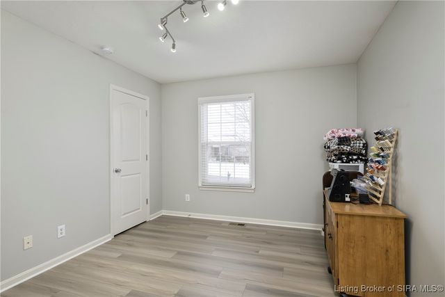 7902 Hillside Drive, Sellersburg, IN 47172