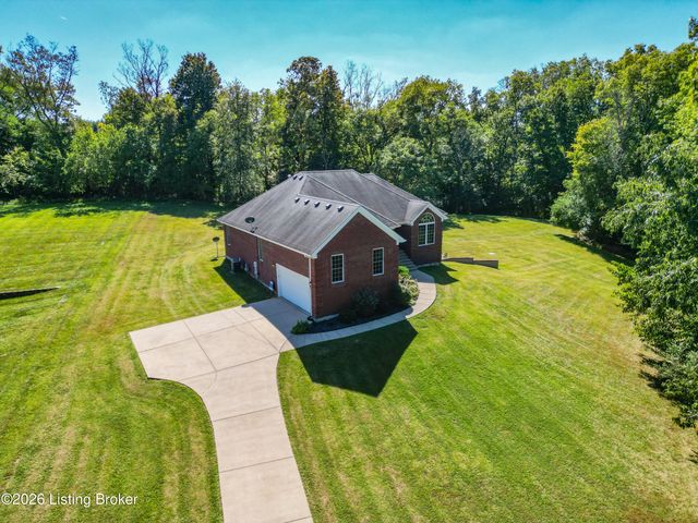 5418 Cross Creek Dr, Crestwood, KY 40014