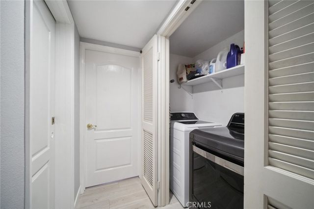 10659 Bloomfield Street, Toluca Lake, CA 91602