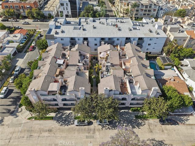 10659 Bloomfield Street, Toluca Lake, CA 91602