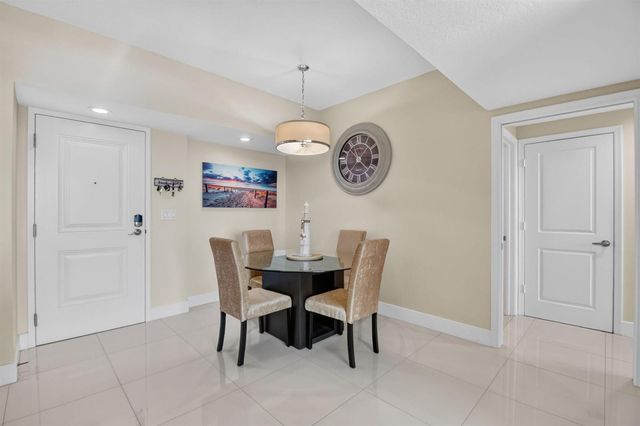 450 N Federal Highway 1406, Boynton Beach, FL 33435
