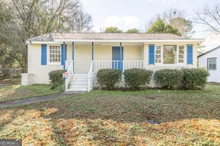 1334 Lakeview Drive, Macon, GA 31206