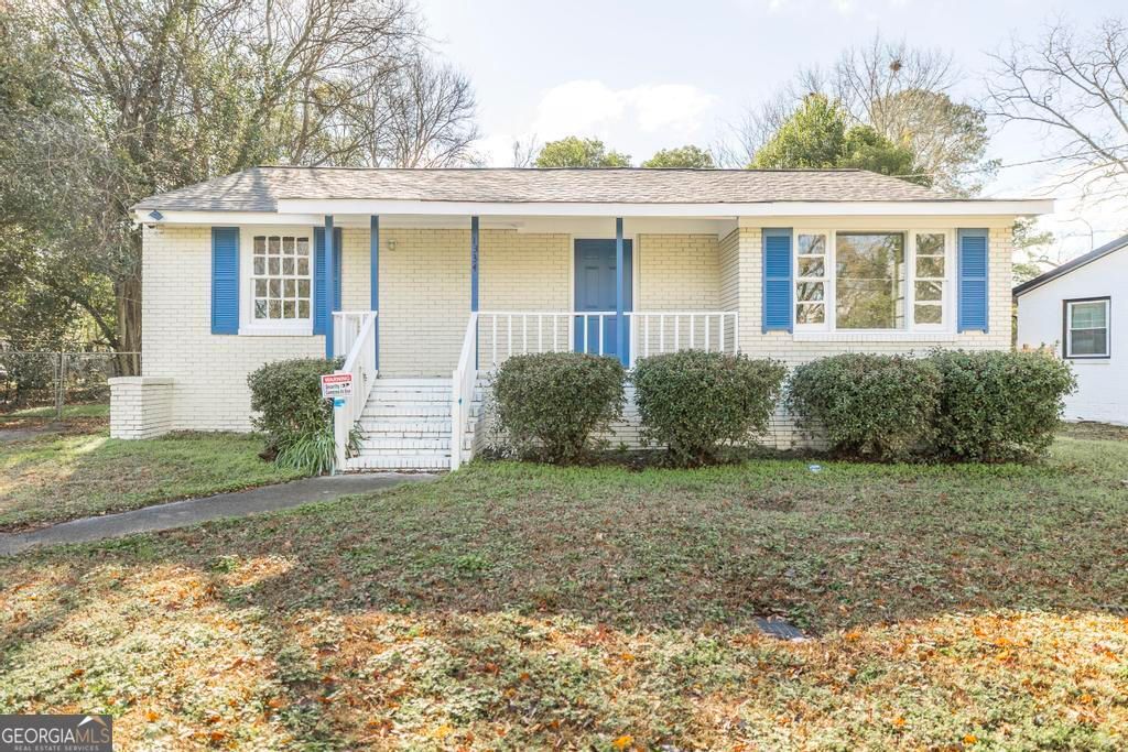1334 Lakeview Drive, Macon, GA 31206