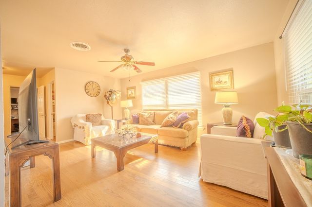 4820 Storey Ave, Midland, TX 79703