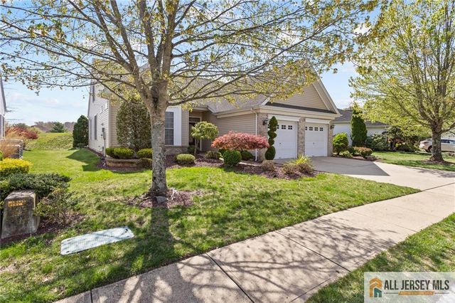 146 Wild Dunes Way, Jackson, NJ 08527