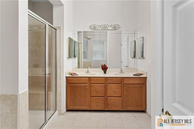 146 Wild Dunes Way, Jackson, NJ 08527