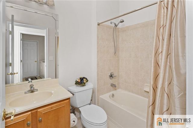 146 Wild Dunes Way, Jackson, NJ 08527