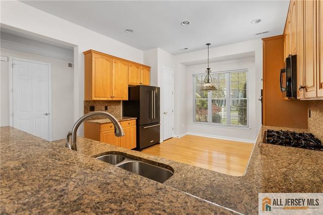 146 Wild Dunes Way, Jackson, NJ 08527