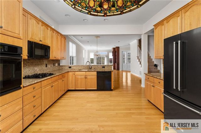 146 Wild Dunes Way, Jackson, NJ 08527