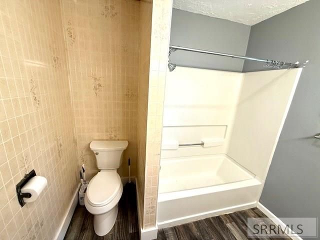 568 2nd E, Ririe, ID 83443