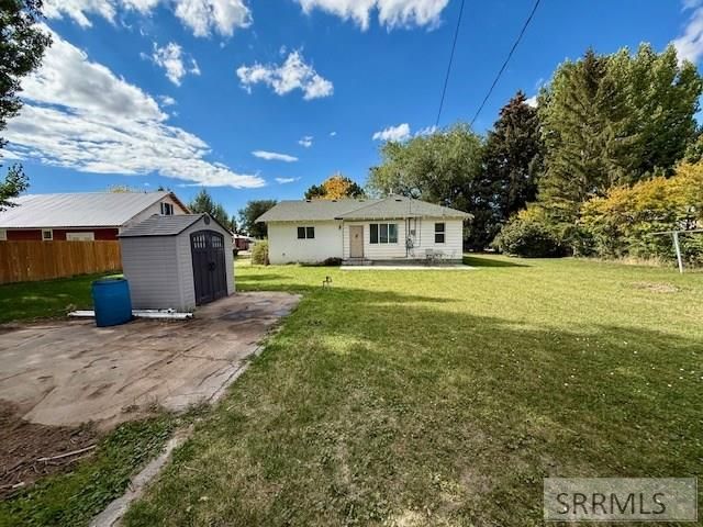 568 2nd E, Ririe, ID 83443