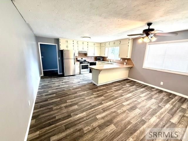 568 2nd E, Ririe, ID 83443