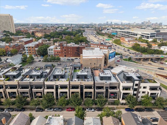1346 W WALTON Street 3W, Chicago, IL 60642