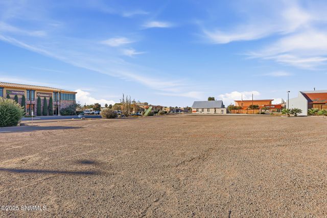 250 W Amador A, Las Cruces, NM 88001
