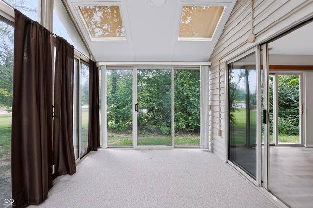 1039 Buffalo Run Way, Indianapolis, IN 46227