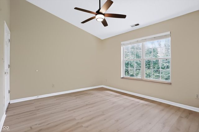 1039 Buffalo Run Way, Indianapolis, IN 46227
