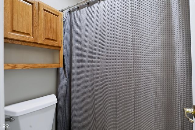 1039 Buffalo Run Way, Indianapolis, IN 46227