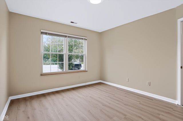 1039 Buffalo Run Way, Indianapolis, IN 46227