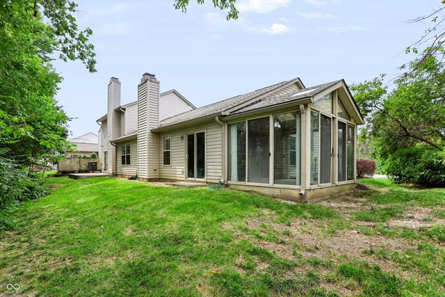 1039 Buffalo Run Way, Indianapolis, IN 46227