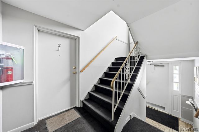 72 Old Lyme Drive 2, Amherst, NY 14221