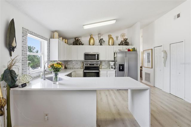1514 MUIR CIRCLE, Clermont, FL 34711