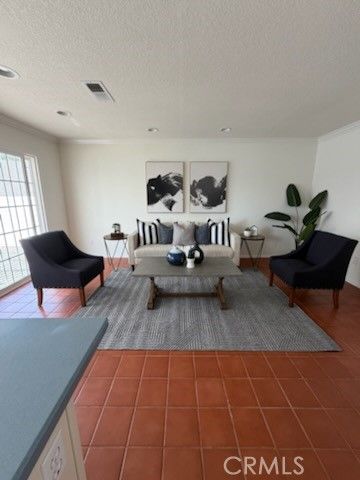 2187 Baywood, Fullerton, CA 92833