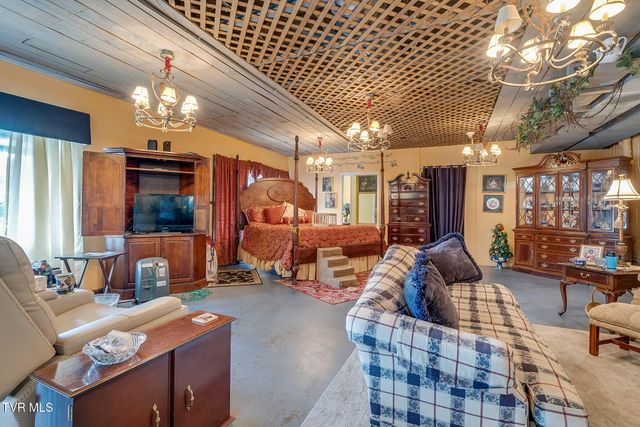 1258 Highway 126, Bristol, TN 37620