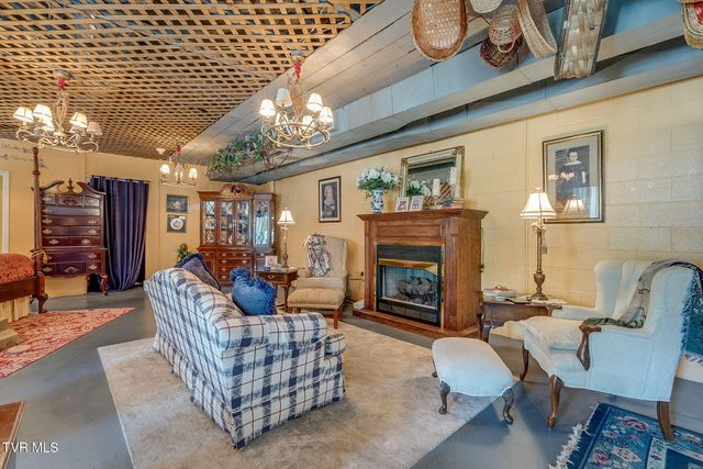 1258 Highway 126, Bristol, TN 37620