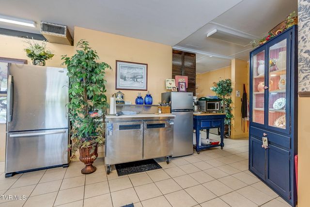 1258 Highway 126, Bristol, TN 37620