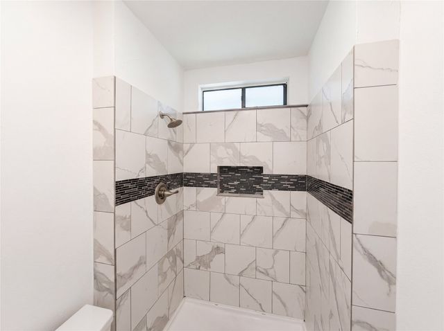 5736 Sea Breeze Lane, Fort Worth, TX 76135