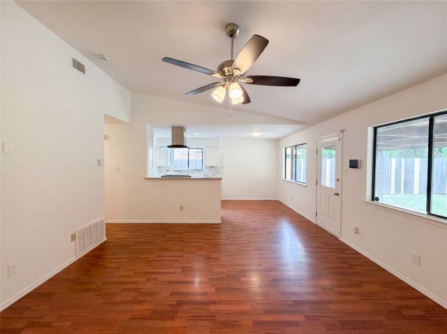 5736 Sea Breeze Lane, Fort Worth, TX 76135