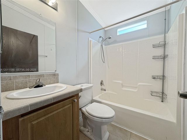 2863 SW 58th Manor, Dania Beach, FL 33312