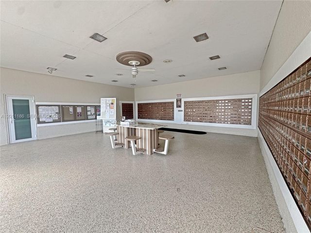 2863 SW 58th Manor, Dania Beach, FL 33312