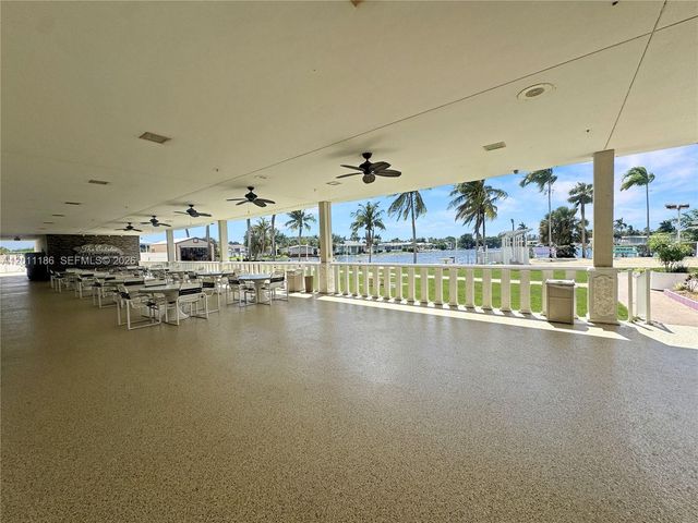2863 SW 58th Manor, Dania Beach, FL 33312