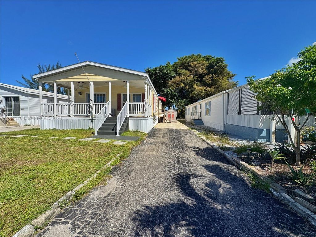 2863 SW 58th Manor, Dania Beach, FL 33312