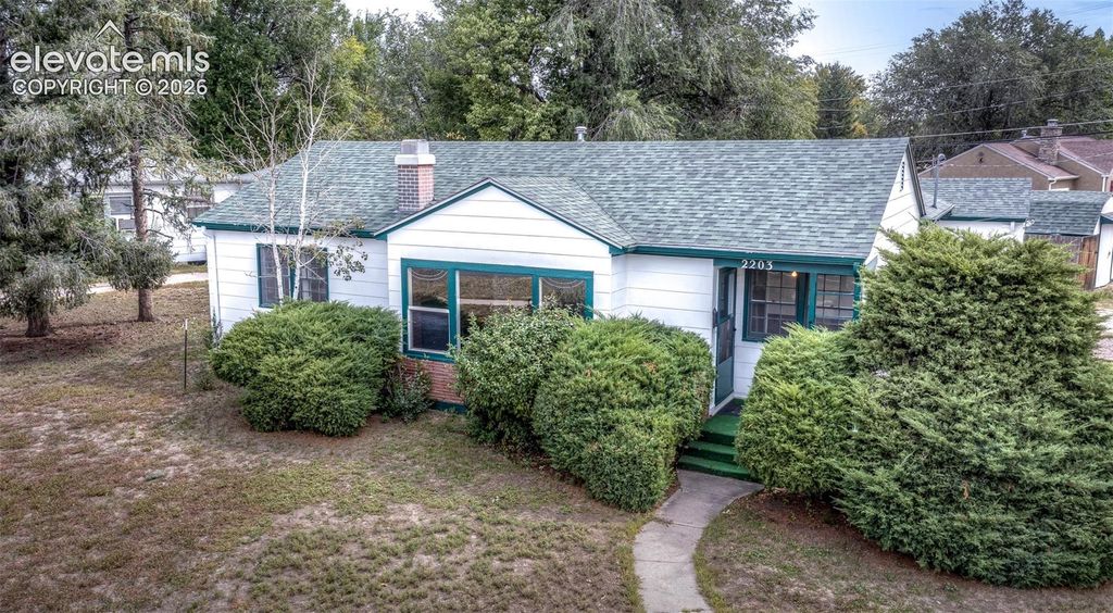 2203 Templeton Gap Road, Colorado Springs, CO 80907 — exterior