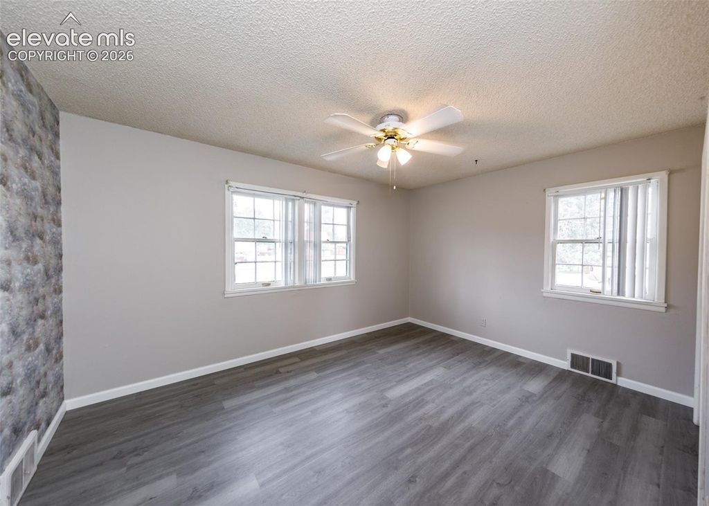 2203 Templeton Gap Road, Colorado Springs, CO 80907 — photo 4