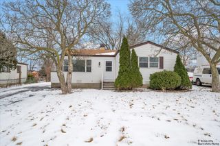 709 N Kramer Avenue, Lombard, IL 60148