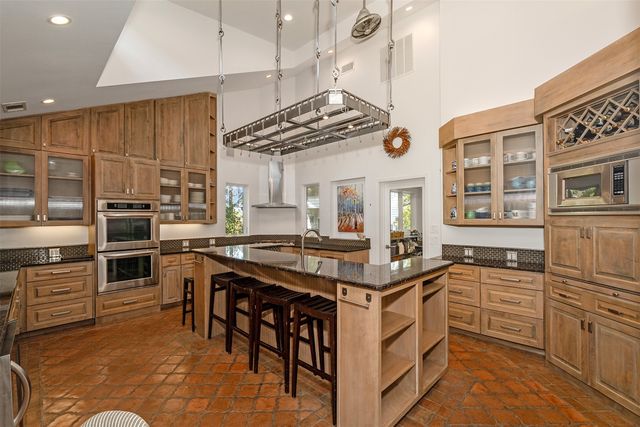 5461 Impala Point Drive, Athens, TX 75752