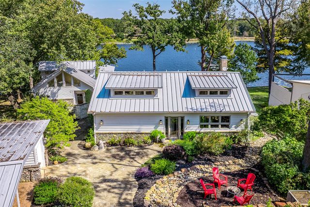 5461 Impala Point Drive, Athens, TX 75752