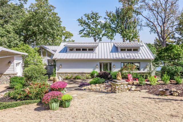 5461 Impala Point Drive, Athens, TX 75752