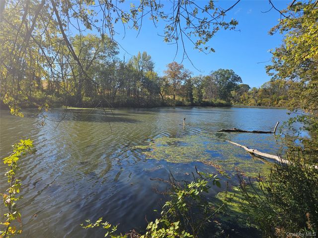 6580 US Route 9, Hudson, NY 12534