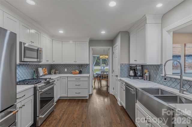 208 Kelly Court, Fort Mill, SC 29715