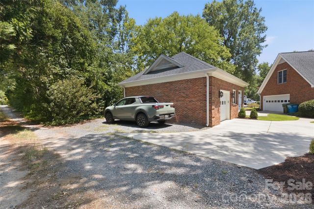 208 Kelly Court, Fort Mill, SC 29715