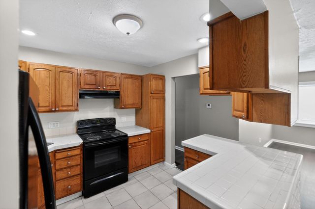 1795 Eastbrook Drive S, Columbus, OH 43223